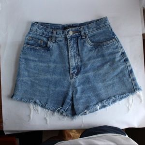 Vintage Denim Bill Blass Mom Cutoff Jean Shorts